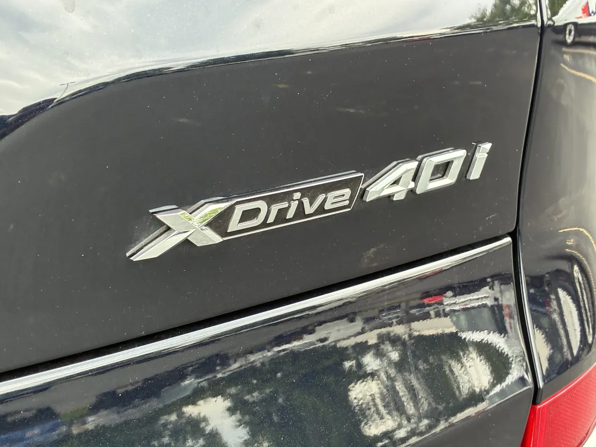 2026 BMW X5 xDrive40i thumbnail 11