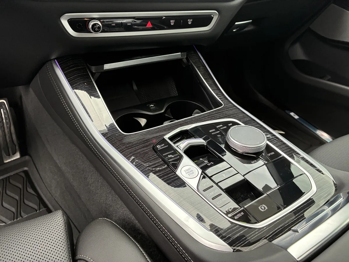 2026 BMW X5 xDrive40i thumbnail 35