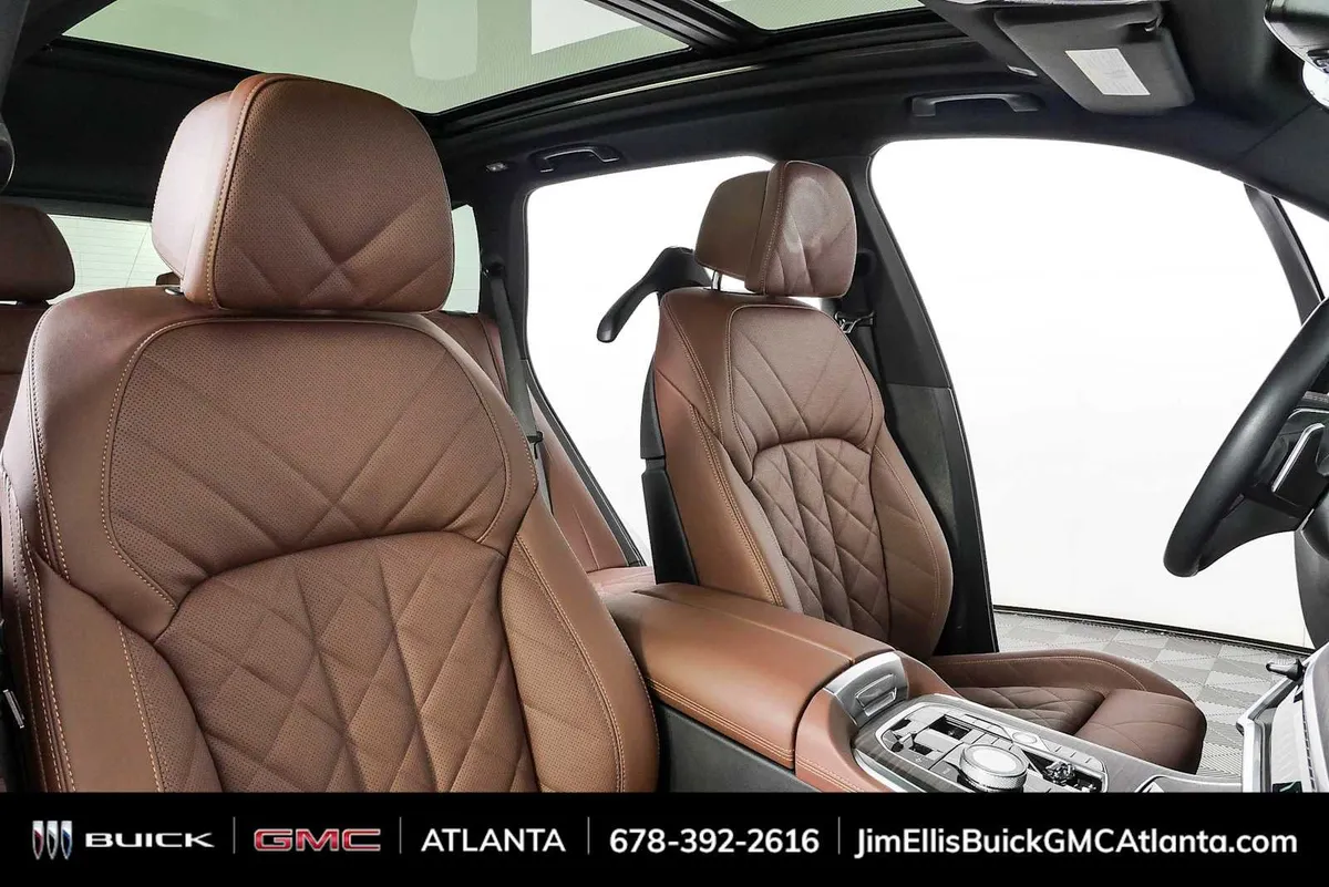 2026 BMW X5 xDrive40i xDrive40i thumbnail 23