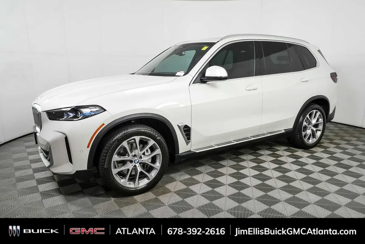 2026 BMW X5 xDrive40i xDrive40i thumbnail 28