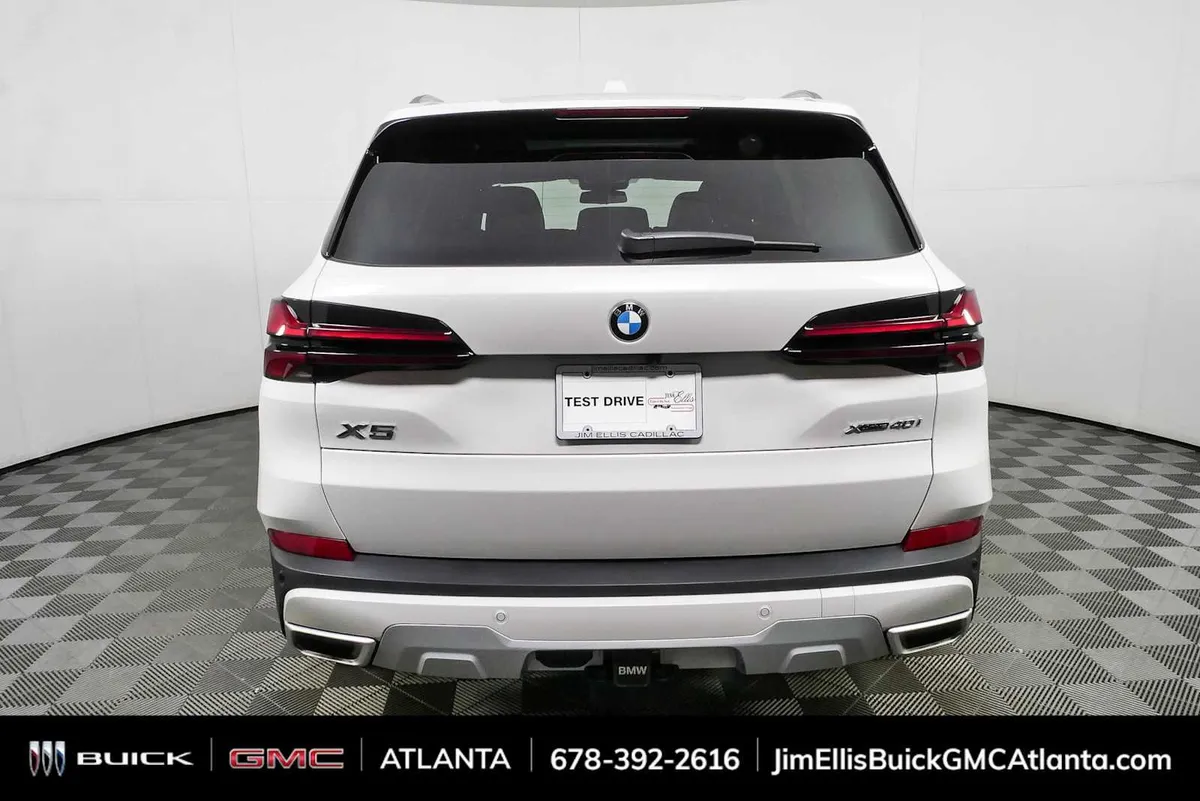 2026 BMW X5 xDrive40i xDrive40i thumbnail 30
