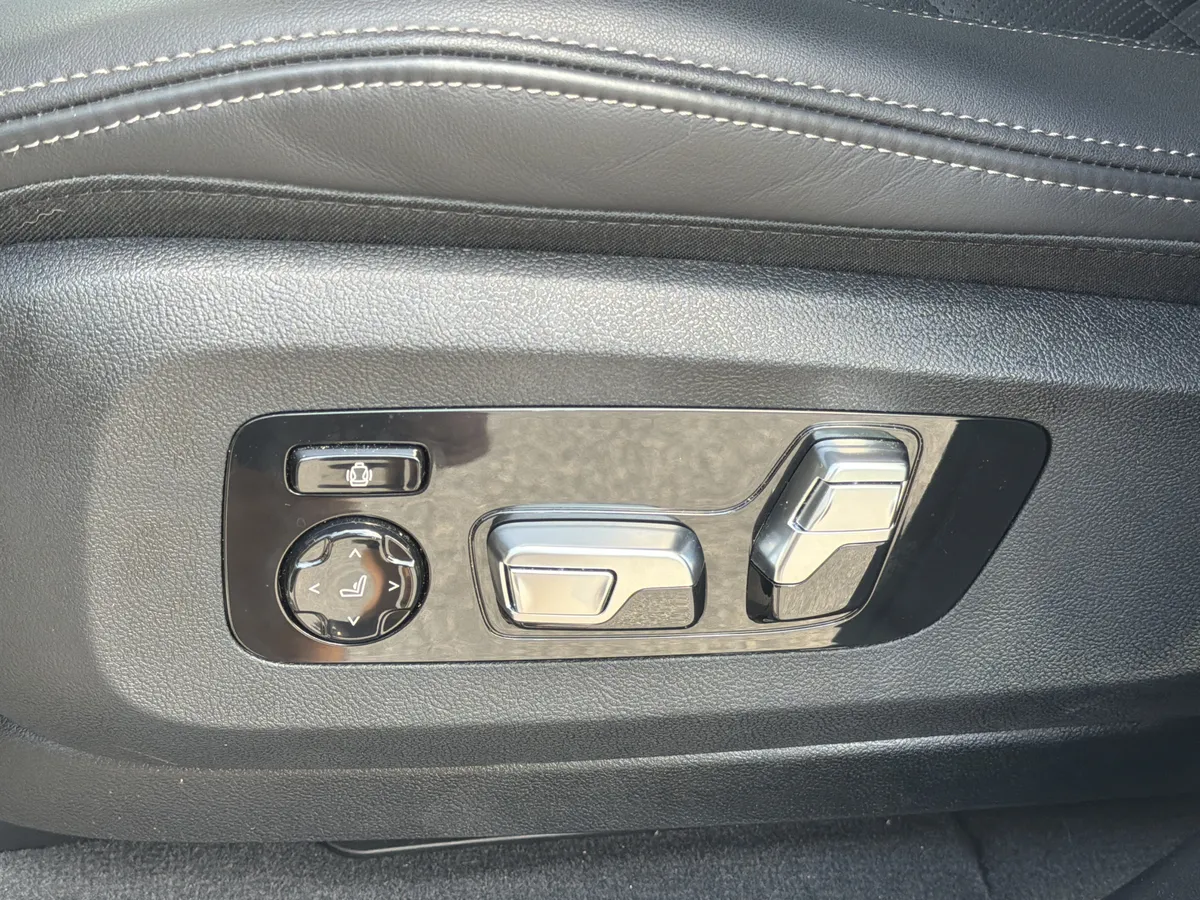 2026 BMW X7 xDrive40i thumbnail 20