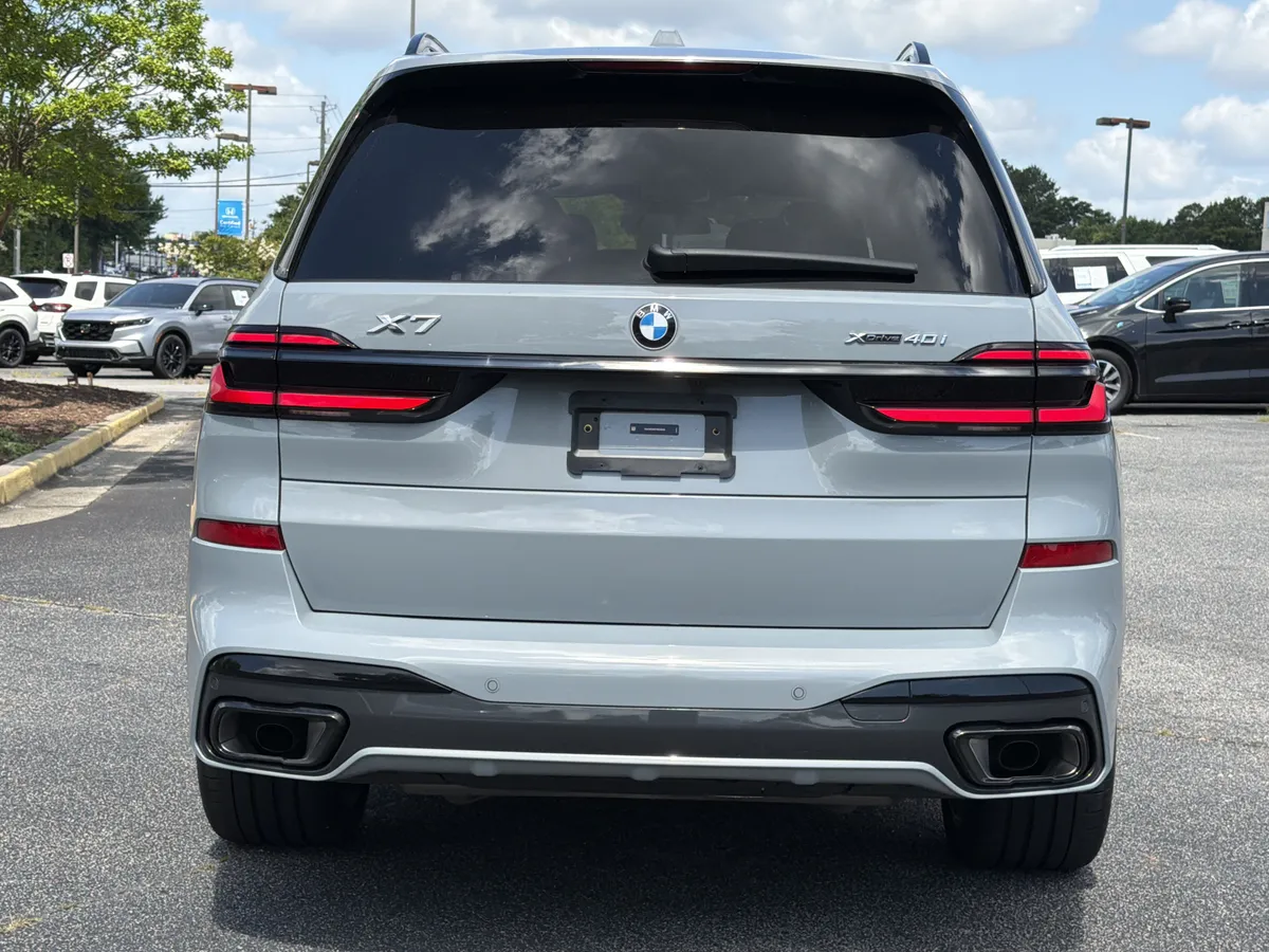 2026 BMW X7 xDrive40i thumbnail 27