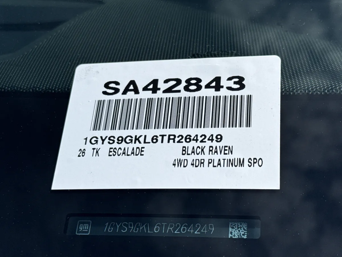 2026 CADILLAC Escalade 4WD Platinum Sport thumbnail 43