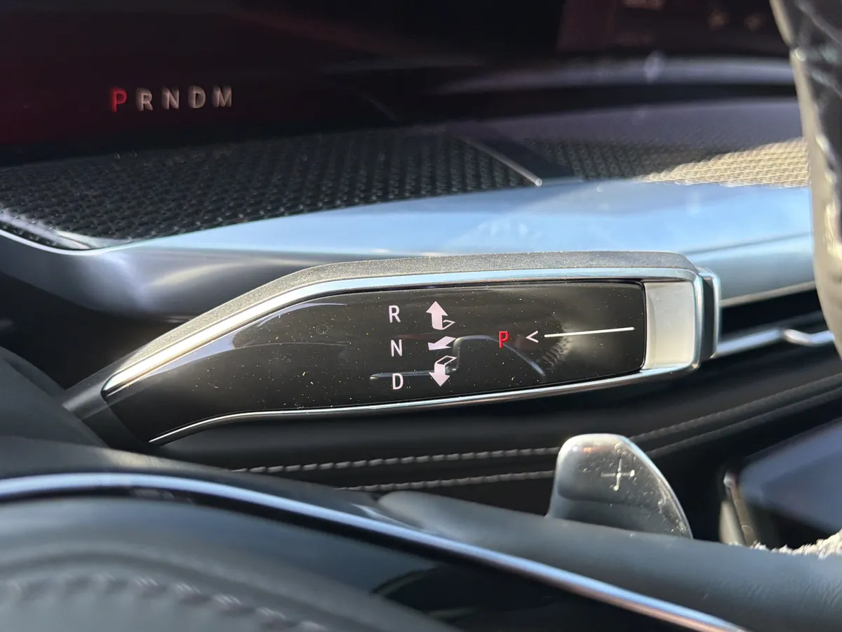 2026 CADILLAC Escalade AWD V-Series thumbnail 33