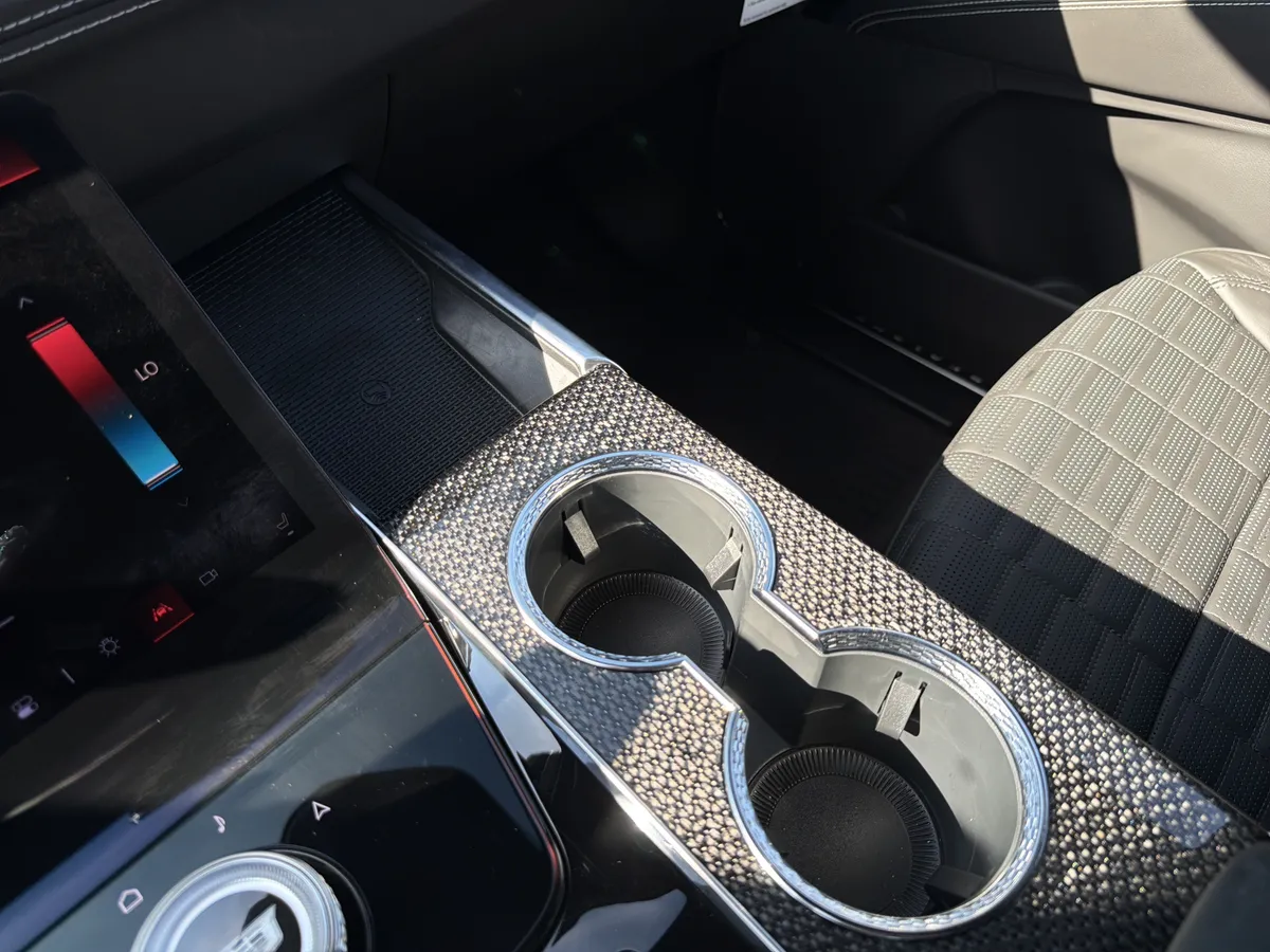2026 CADILLAC Escalade AWD V-Series thumbnail 42