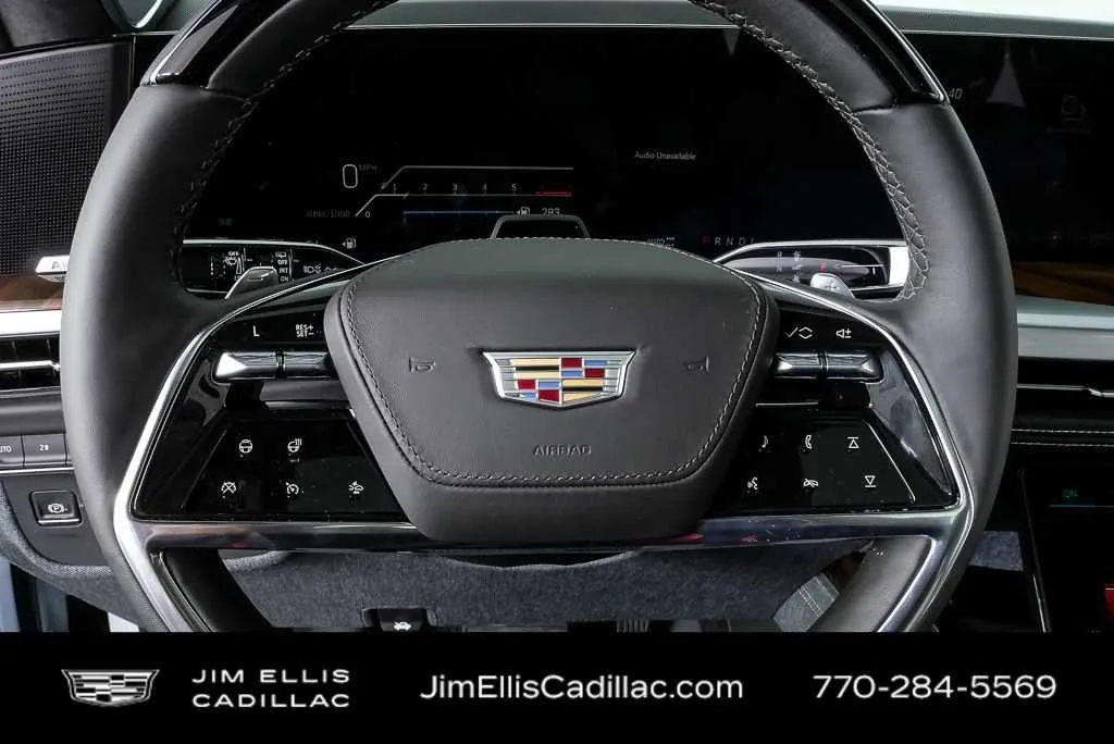 2026 Cadillac Escalade ESV Platinum Sport thumbnail 9