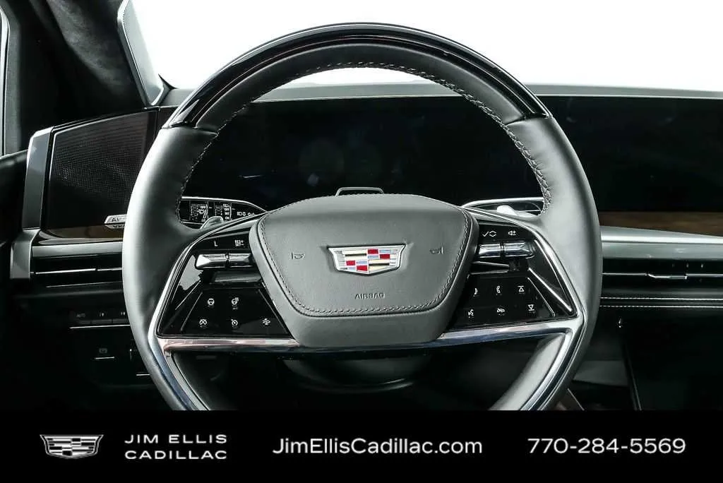2026 Cadillac Escalade ESV Platinum Sport thumbnail 10