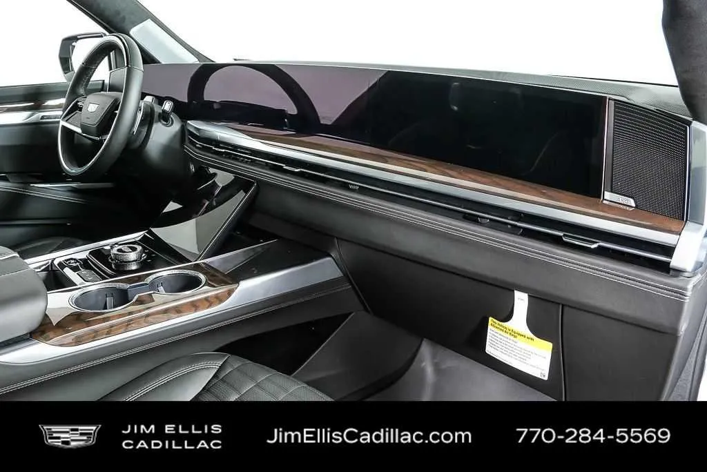 2026 Cadillac Escalade ESV Platinum Sport thumbnail 25