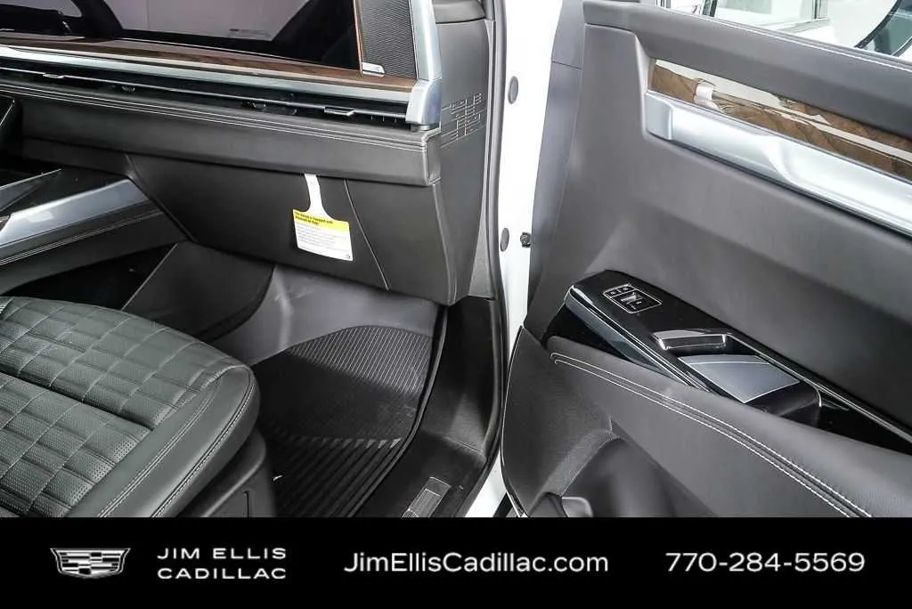 2026 Cadillac Escalade ESV Platinum Sport thumbnail 26