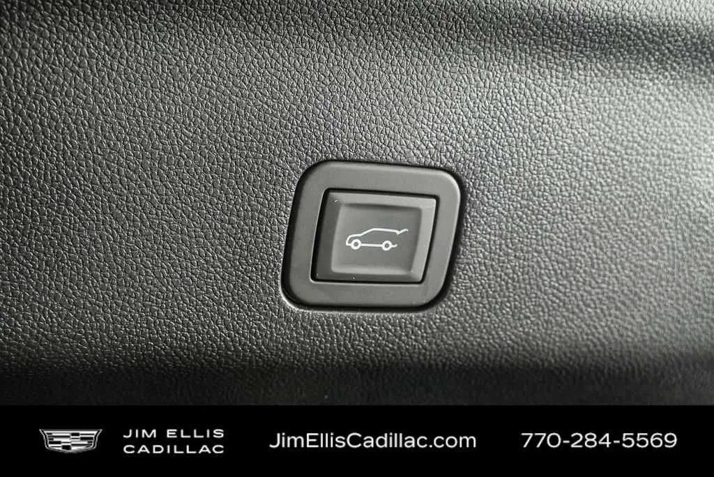 2026 Cadillac Escalade ESV Platinum Sport thumbnail 34