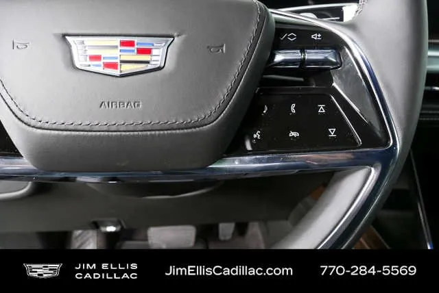 2026 Cadillac Escalade ESV Platinum Sport thumbnail 11