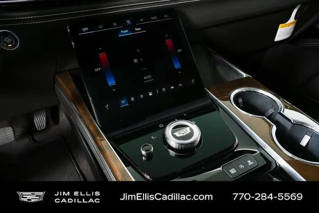 2026 Cadillac Escalade ESV Platinum Sport thumbnail 17