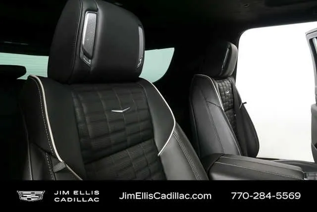 2026 Cadillac Escalade ESV Platinum Sport thumbnail 23