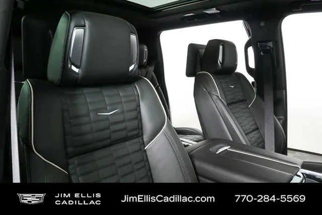 2026 Cadillac Escalade ESV Platinum Sport thumbnail 24