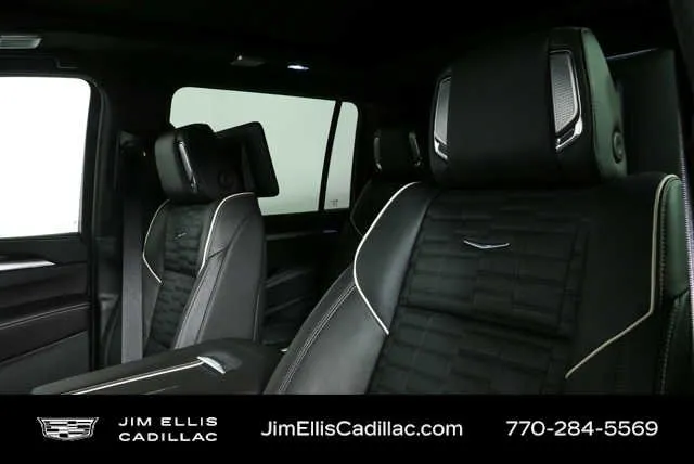 2026 Cadillac Escalade ESV Platinum Sport thumbnail 5