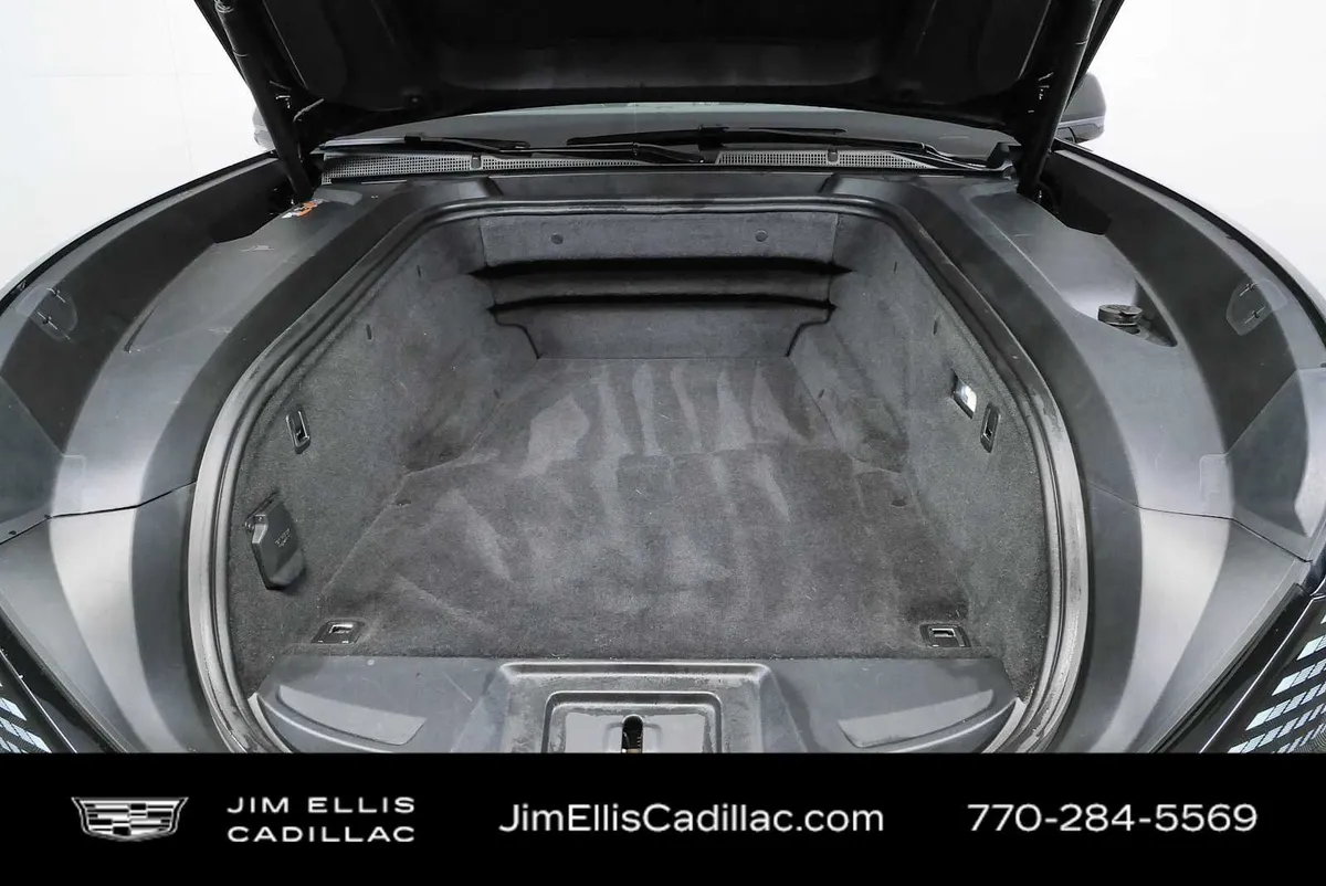 2026 Cadillac ESCALADE IQ Premium Sport thumbnail 28