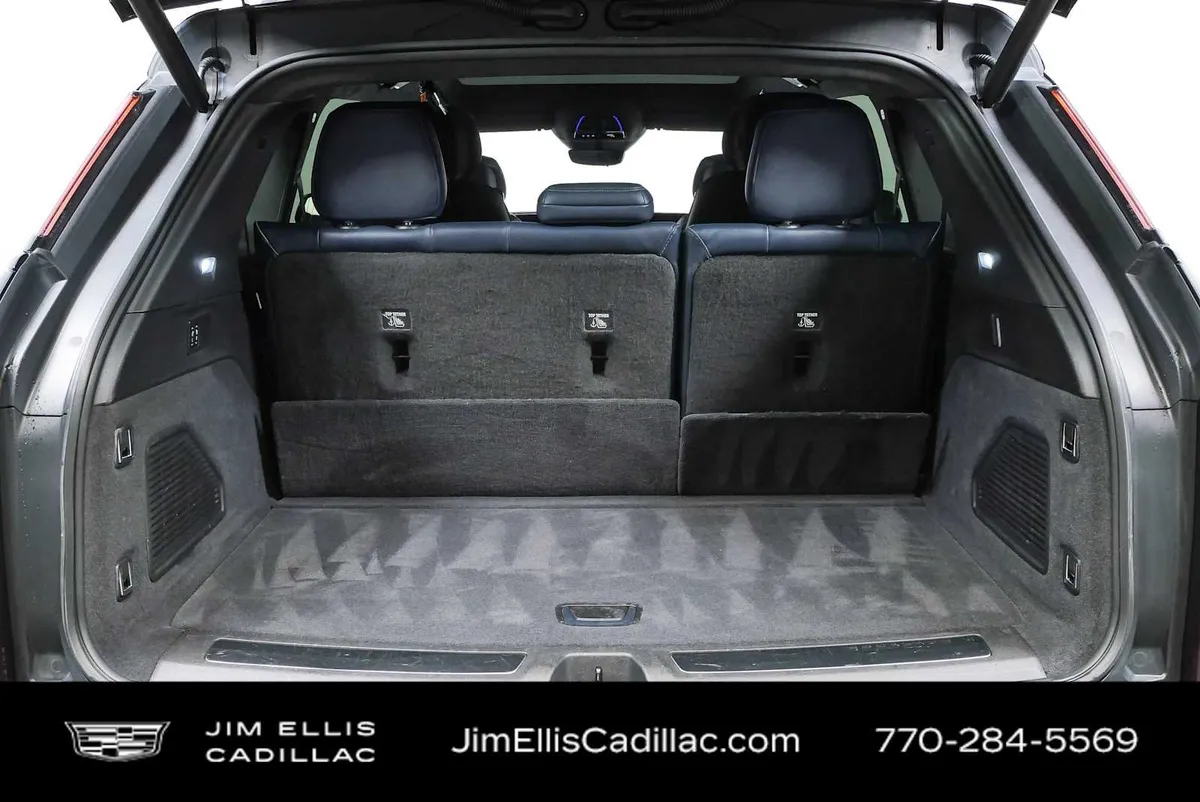 2026 Cadillac ESCALADE IQ Premium Sport thumbnail 30