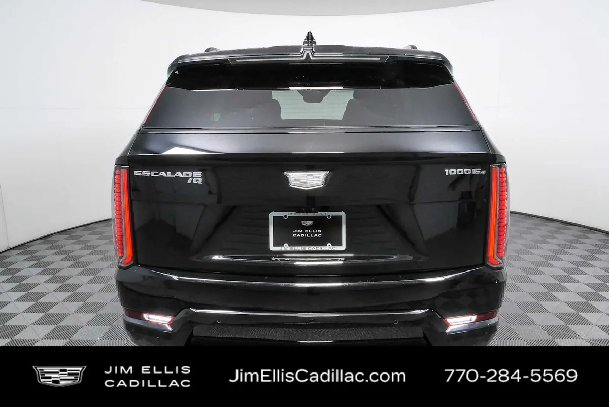 2026 Cadillac ESCALADE IQ Premium Sport thumbnail 33