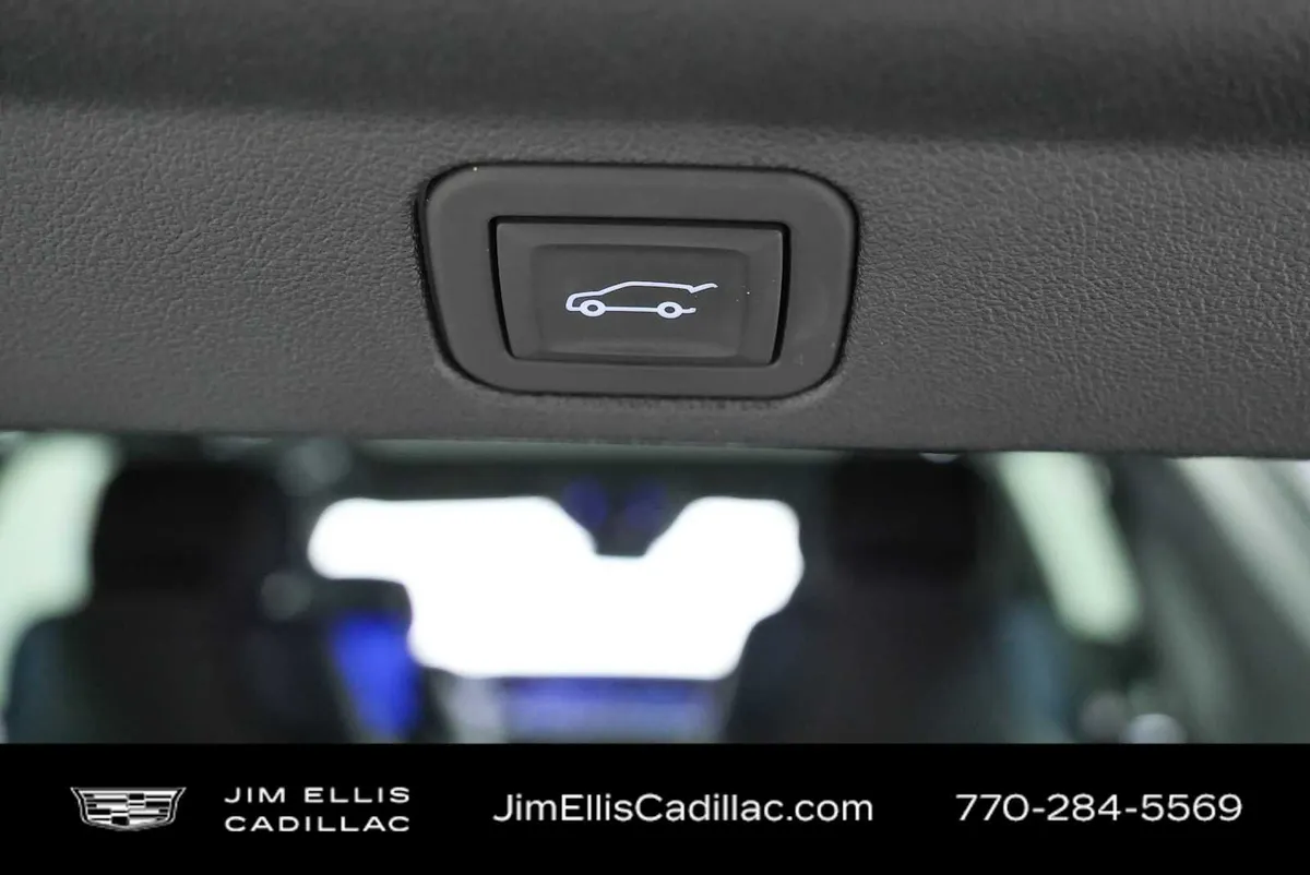 2026 Cadillac ESCALADE IQ Premium Sport thumbnail 34