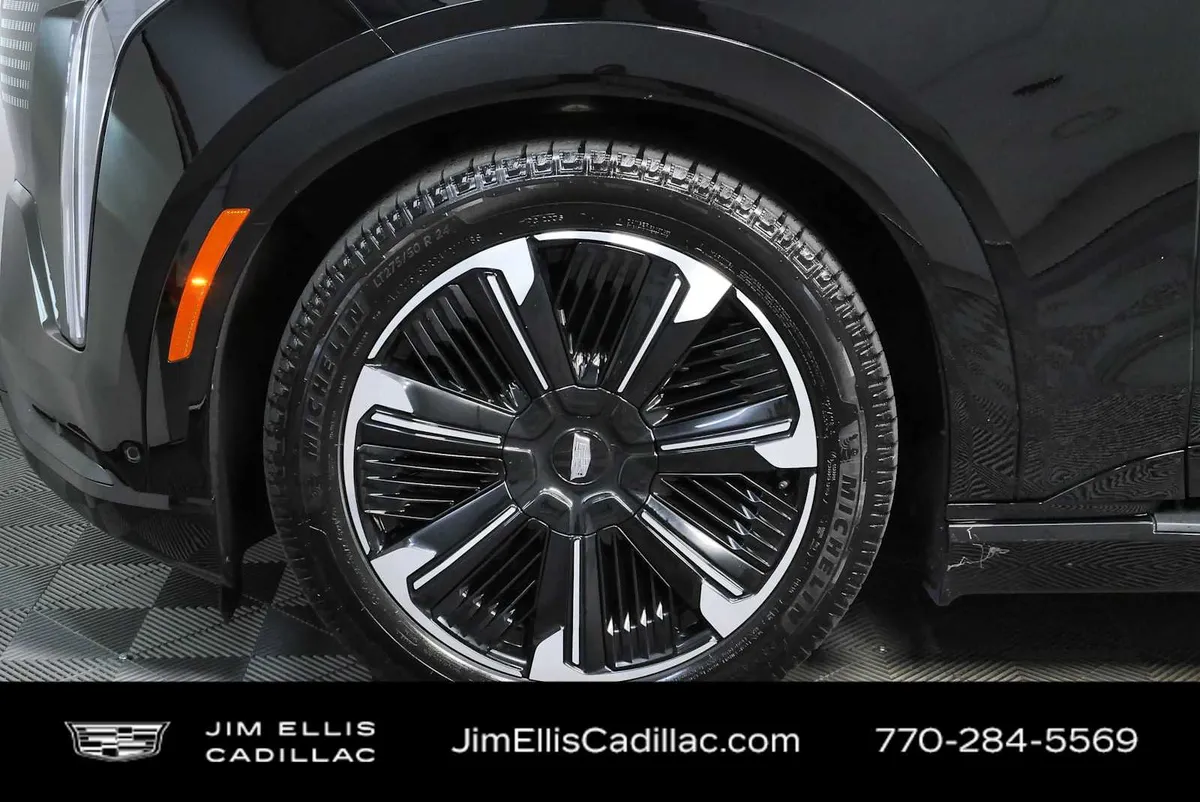 2026 Cadillac ESCALADE IQ Premium Sport thumbnail 38