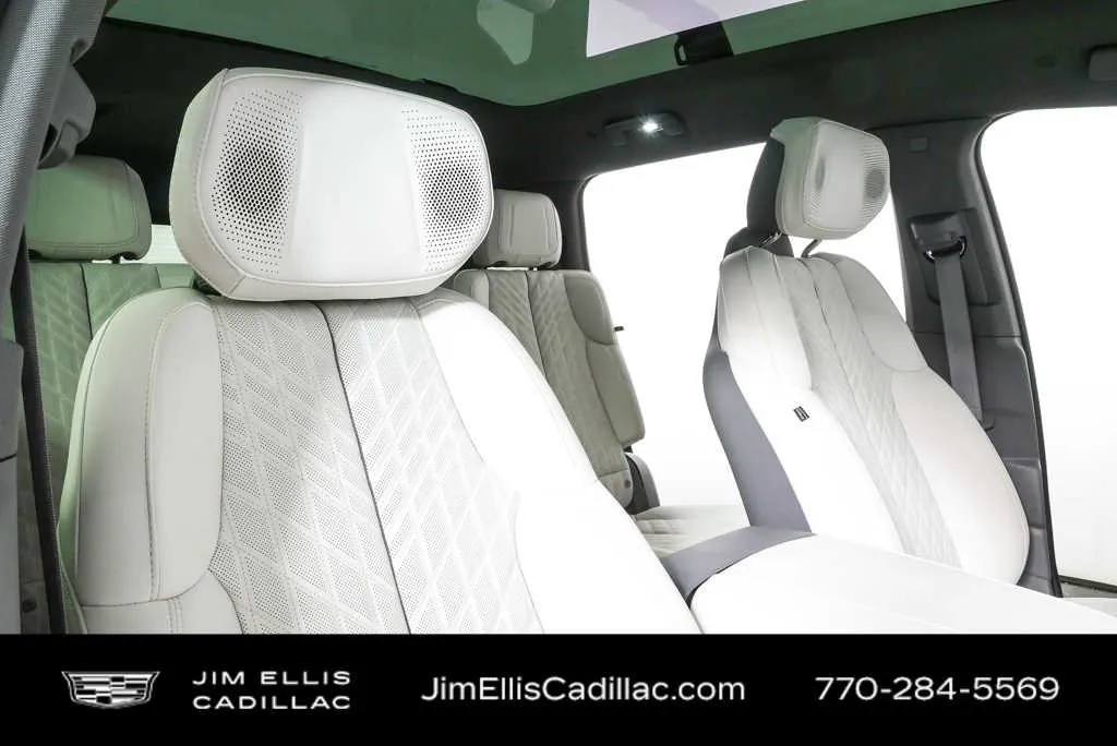 2026 Cadillac ESCALADE IQ Sport thumbnail 22