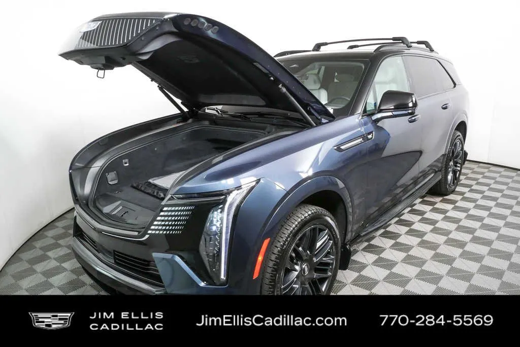 2026 Cadillac ESCALADE IQ Sport thumbnail 31