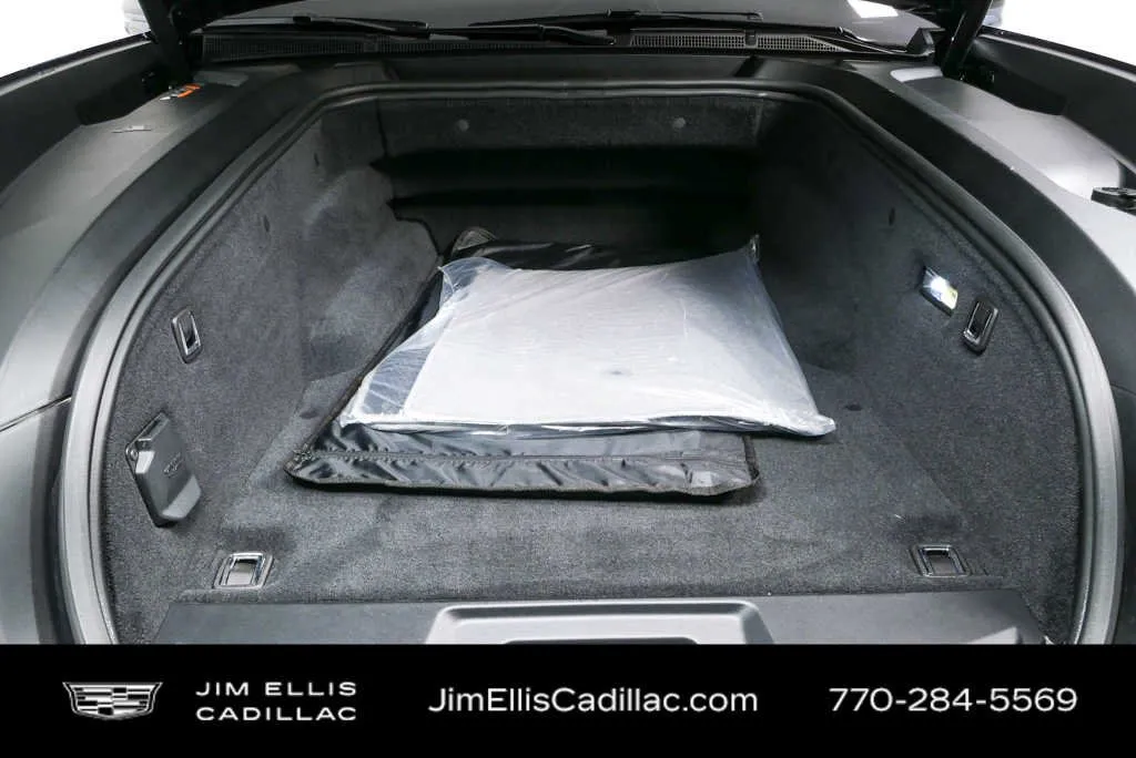 2026 Cadillac ESCALADE IQ Sport thumbnail 32