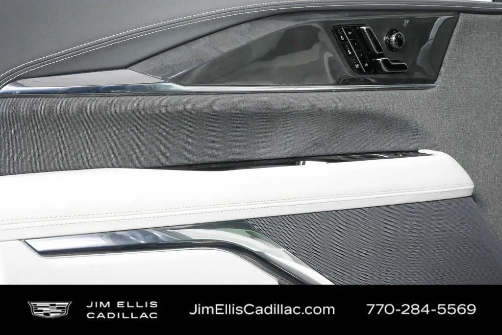 2026 Cadillac ESCALADE IQ Sport thumbnail 6