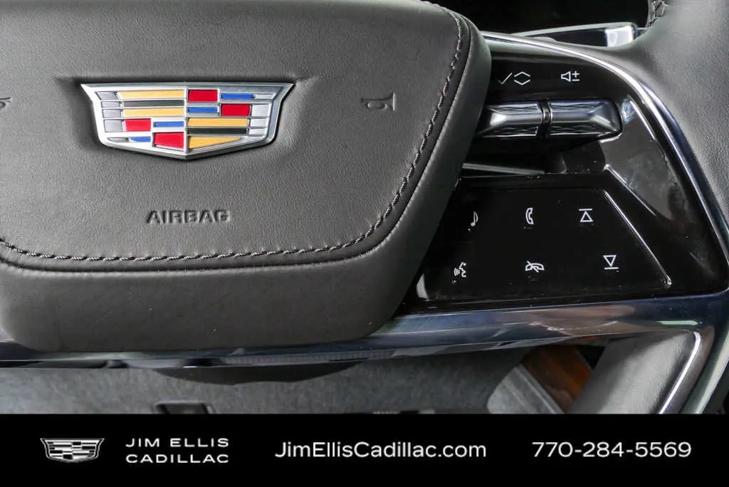2026 Cadillac Escalade Platinum Sport thumbnail 11