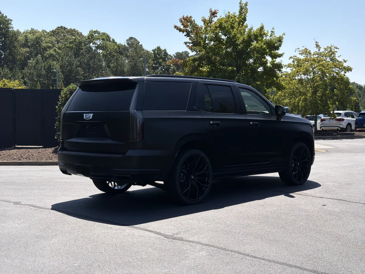 2026 Cadillac Escalade Platinum Sport thumbnail 2