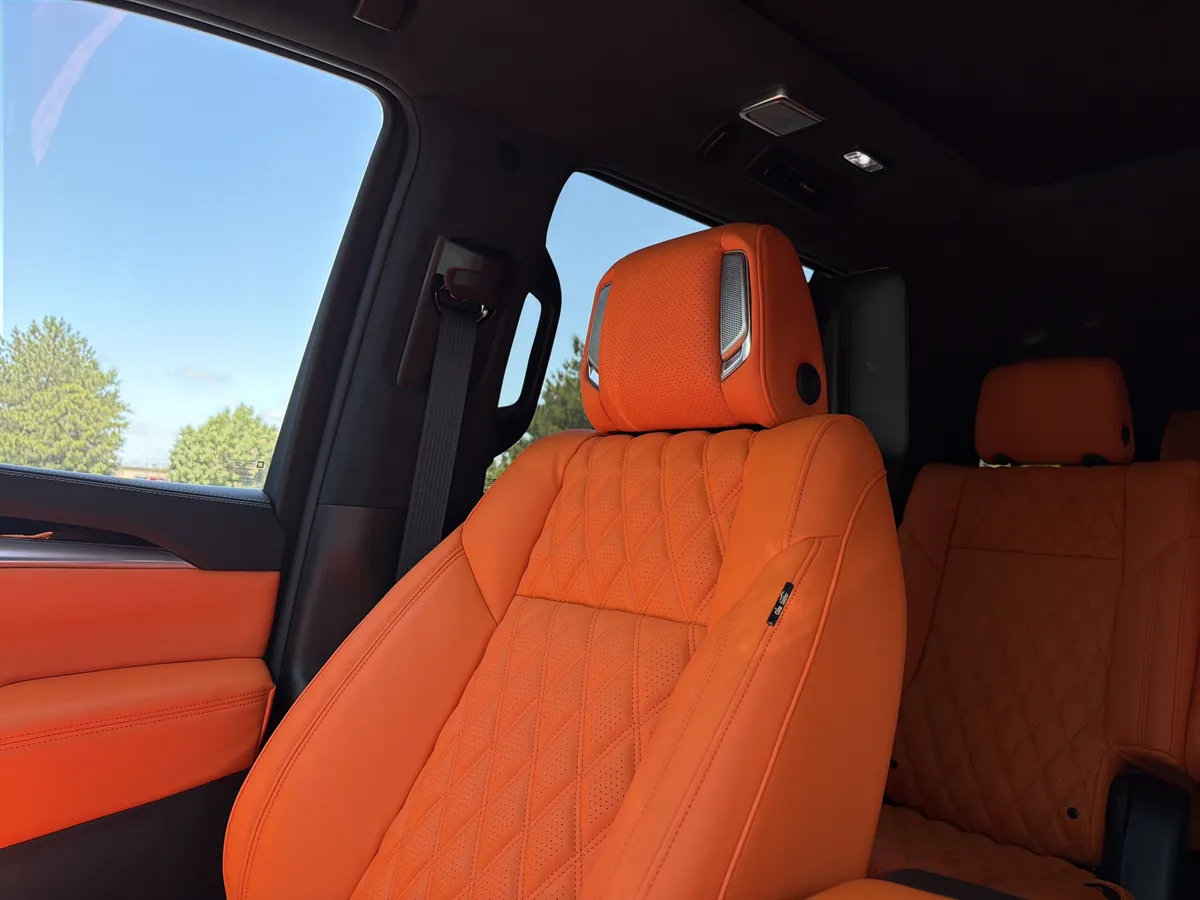 2026 Cadillac Escalade Platinum Sport thumbnail 20