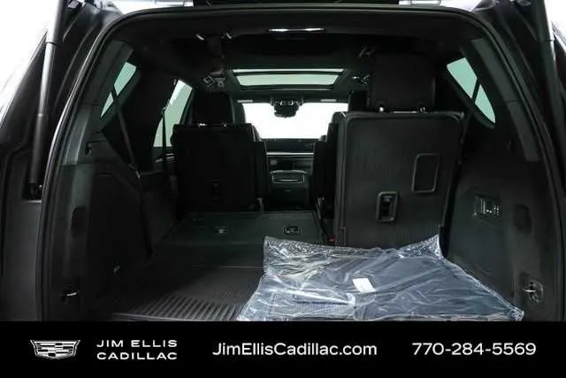 2026 Cadillac Escalade Sport thumbnail 28