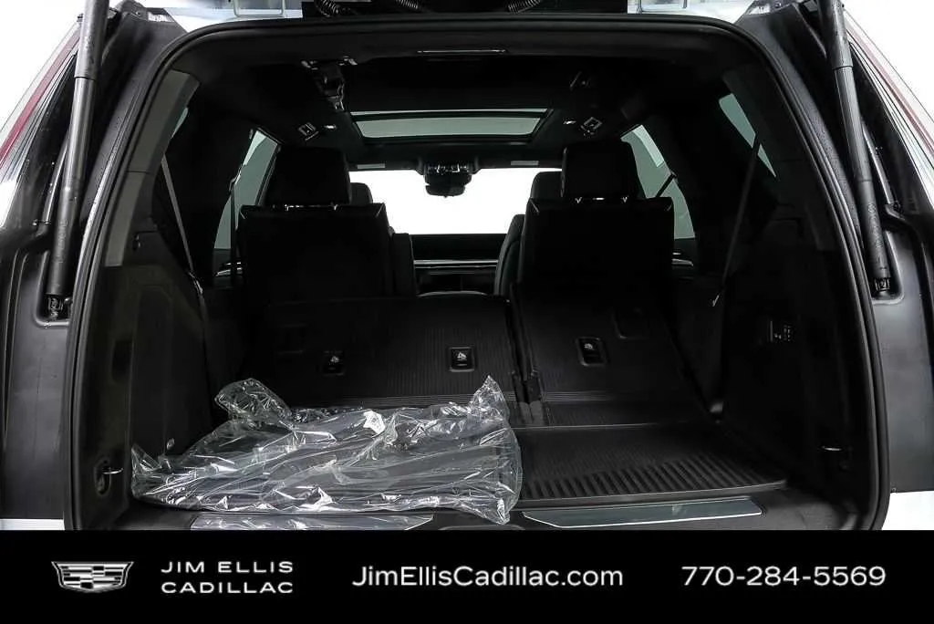 2026 Cadillac Escalade Sport thumbnail 35