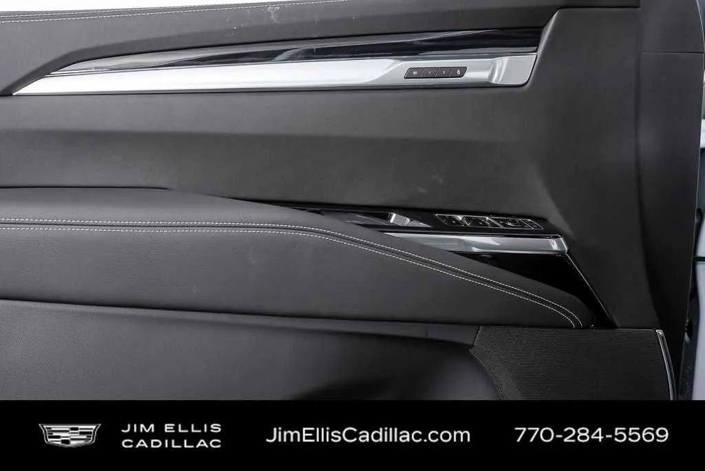 2026 Cadillac Escalade Sport thumbnail 6