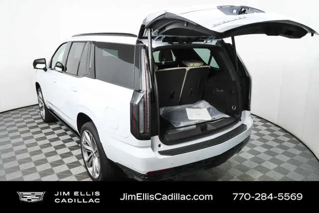 2026 Cadillac Escalade Sport thumbnail 26