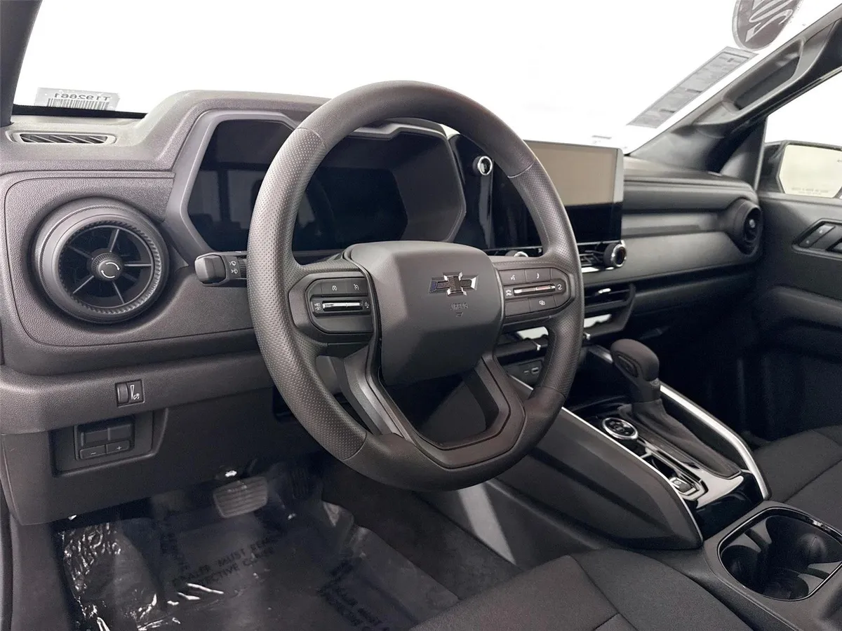 2026 Chevrolet Colorado 4WD Trail Boss thumbnail 4