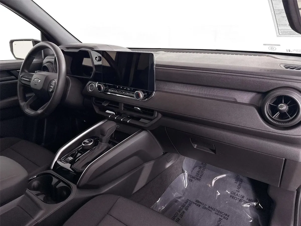 2026 Chevrolet Colorado 4WD Trail Boss thumbnail 42