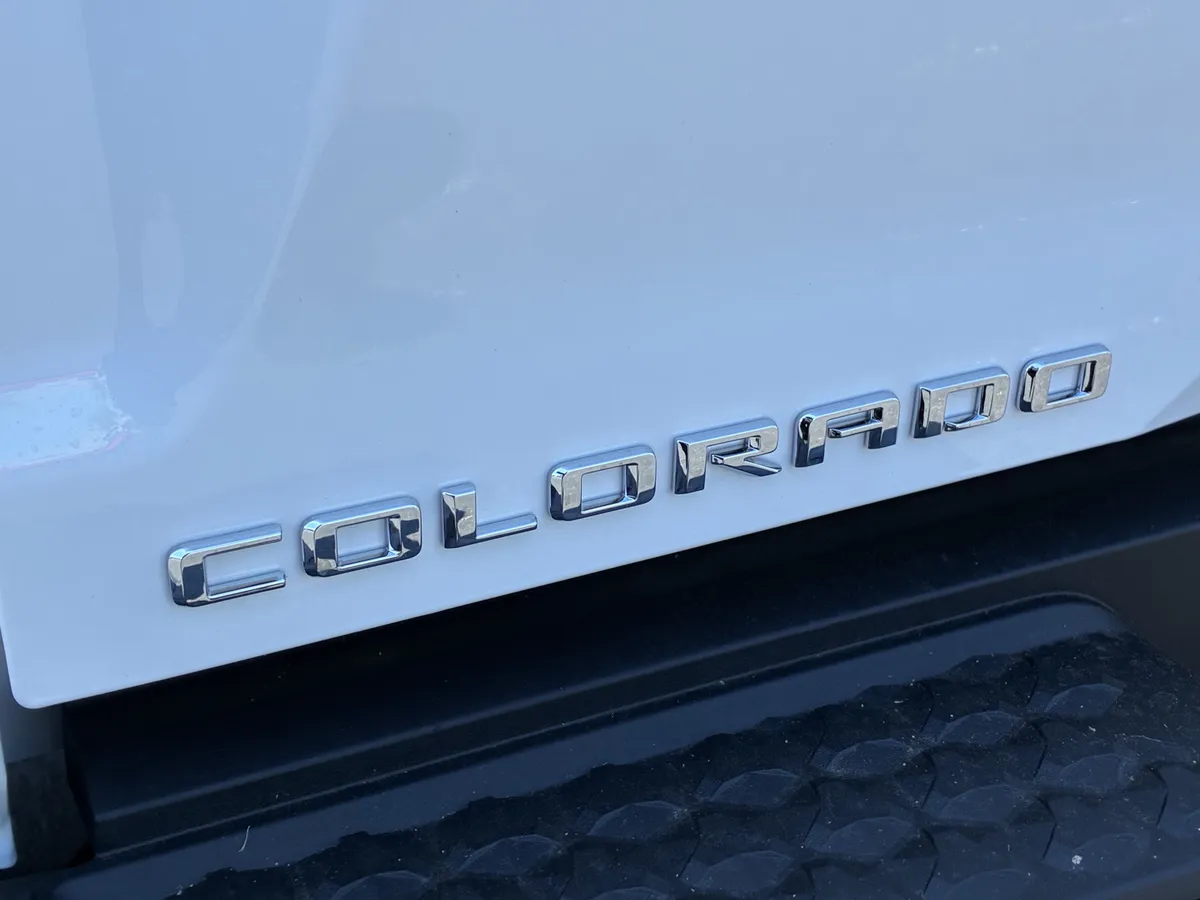 2026 Chevrolet Colorado Trail Boss thumbnail 10