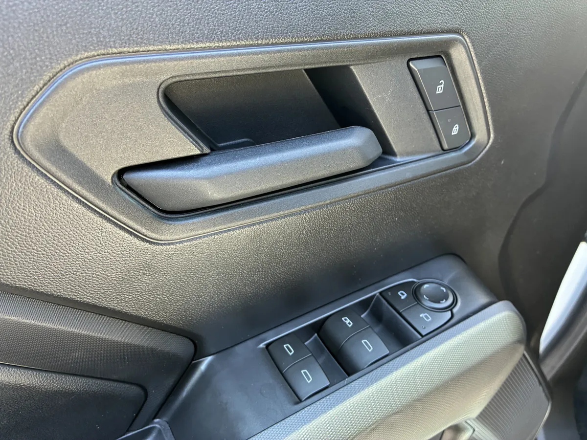 2026 Chevrolet Colorado Trail Boss thumbnail 23