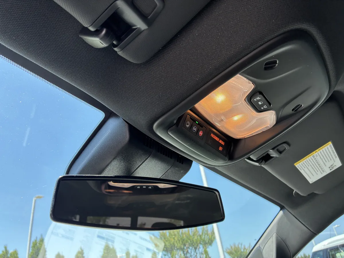 2026 Chevrolet Colorado Trail Boss thumbnail 36