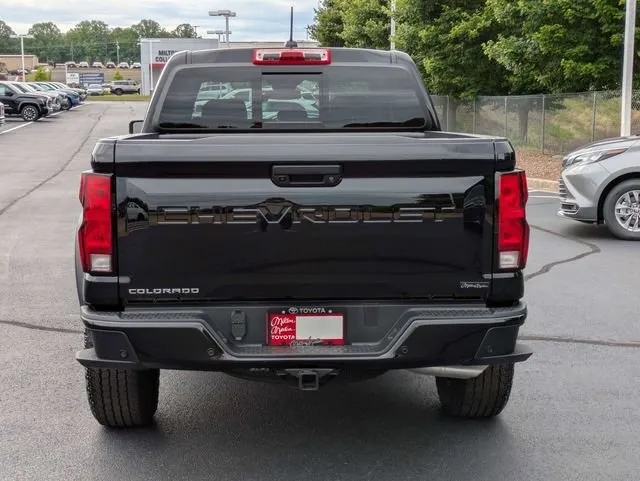 2026 Chevrolet Colorado Trail Boss thumbnail 5