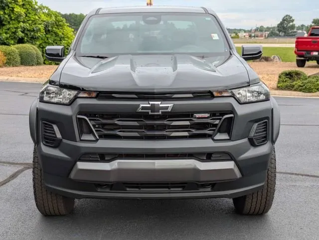 2026 Chevrolet Colorado Trail Boss thumbnail 9