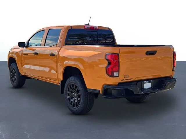 2026 Chevrolet Colorado Work Truck thumbnail 7