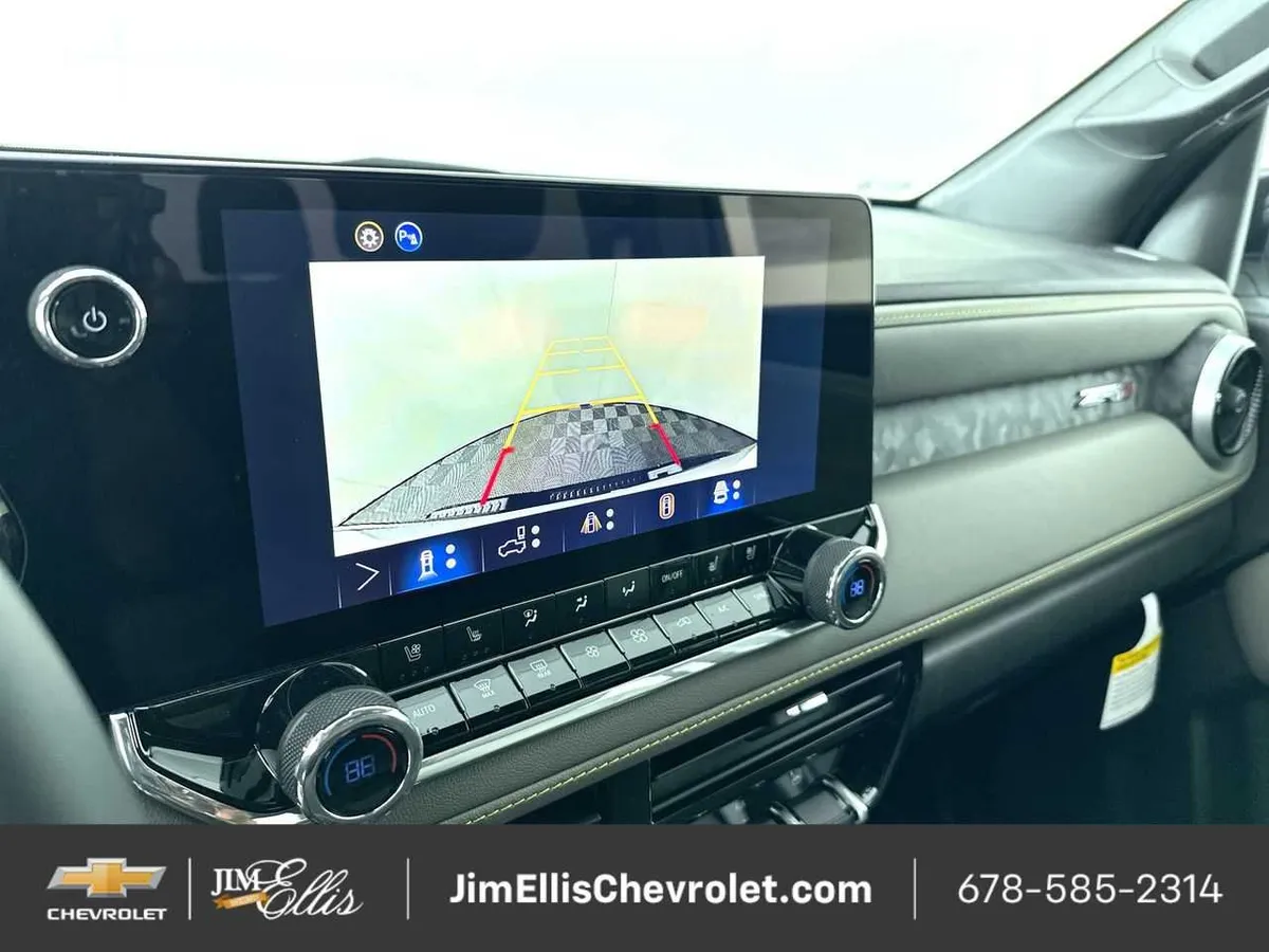 2026 Chevrolet Colorado ZR2 thumbnail 15