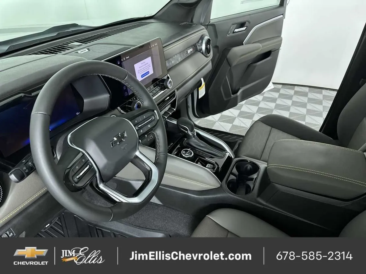 2026 Chevrolet Colorado ZR2 thumbnail 21