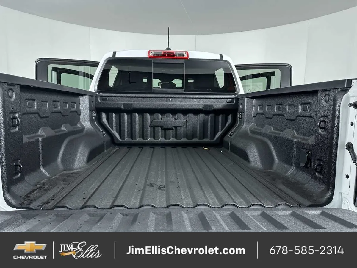 2026 Chevrolet Colorado ZR2 thumbnail 25