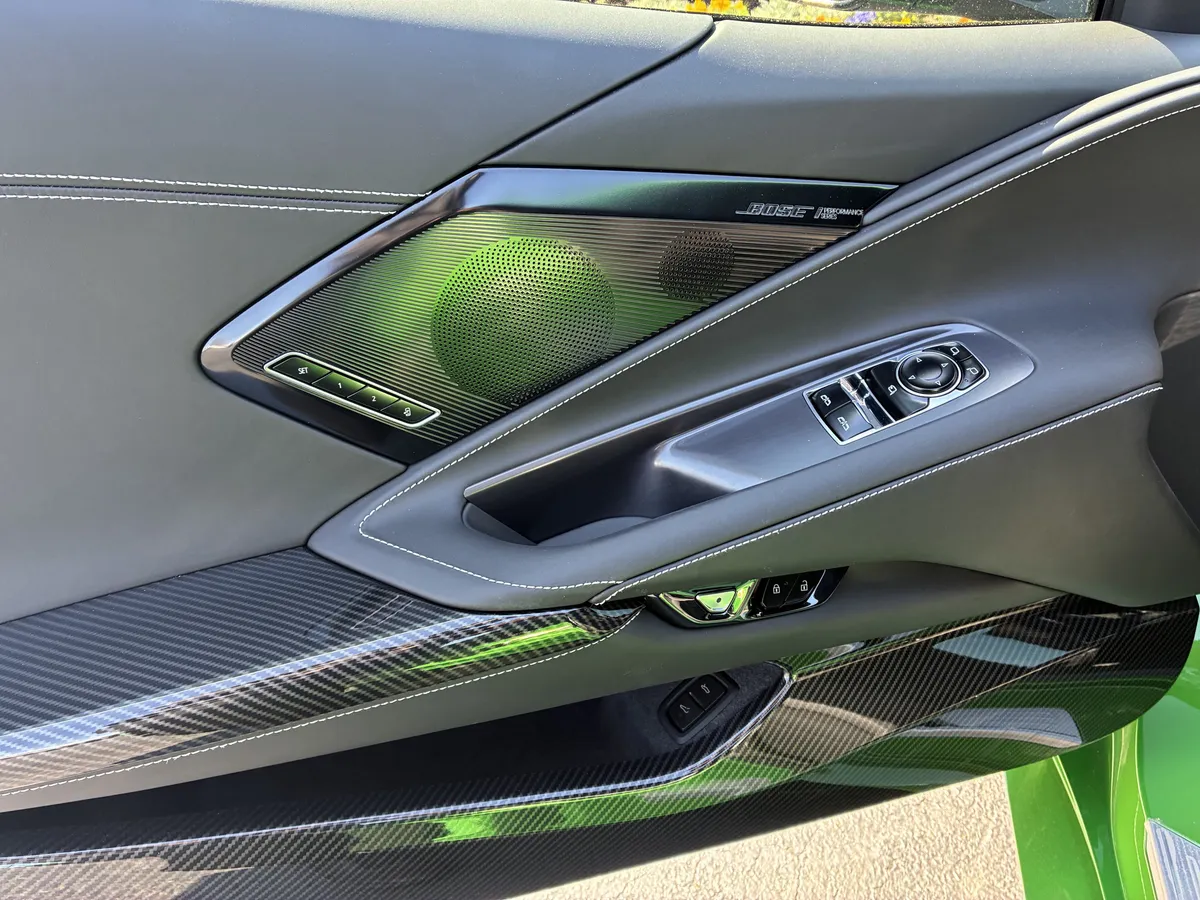 2026 Chevrolet Corvette Stingray 3LT thumbnail 13