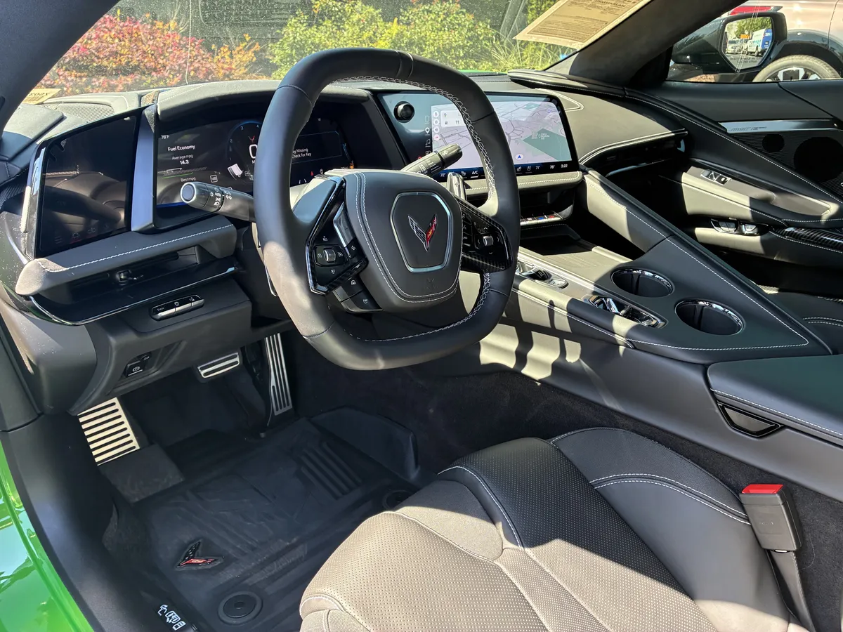 2026 Chevrolet Corvette Stingray 3LT thumbnail 14