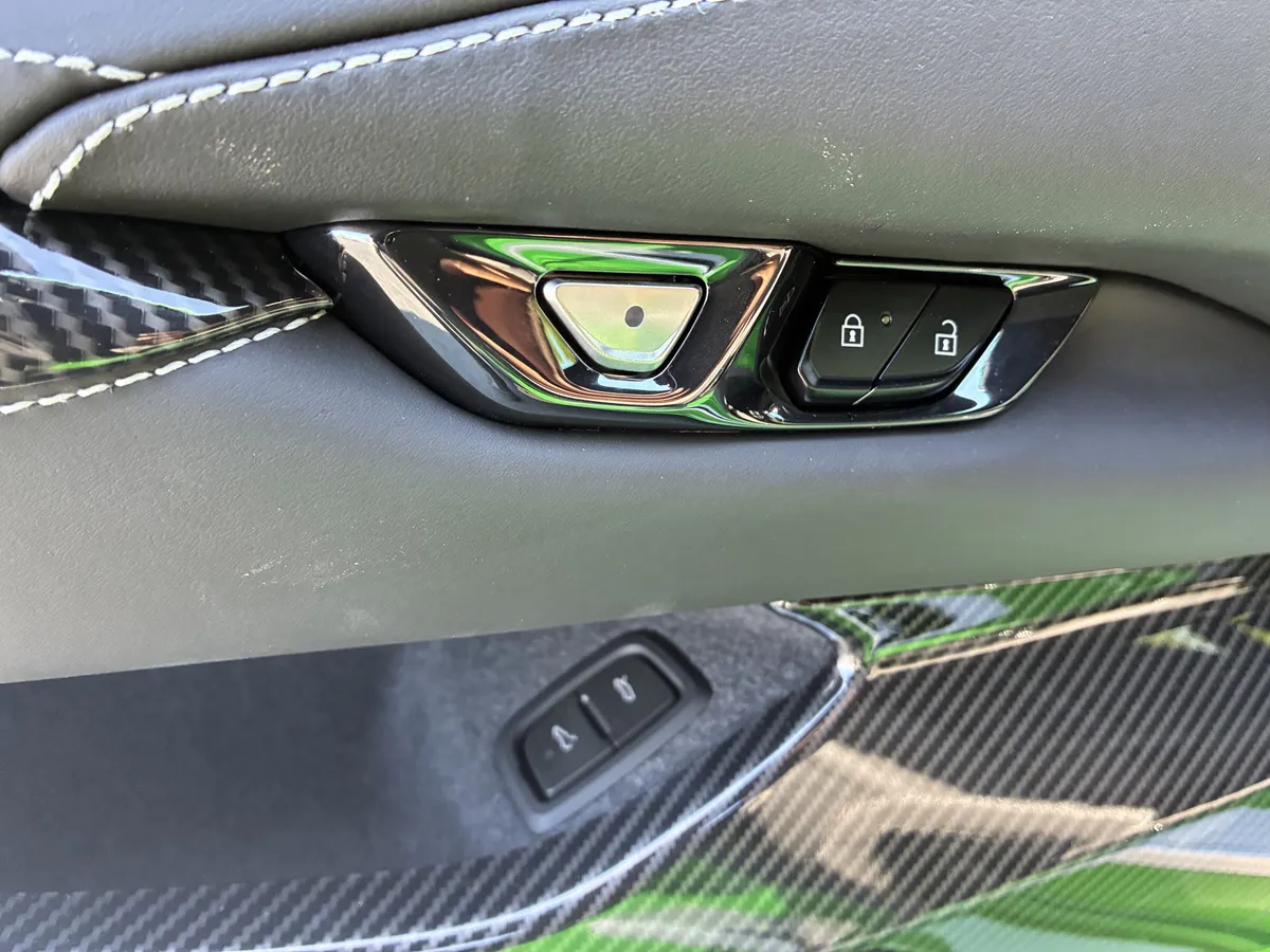 2026 Chevrolet Corvette Stingray 3LT thumbnail 18